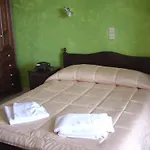 Porto Lourba 3* Galaxídhion