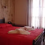 Porto Lourba Hotel